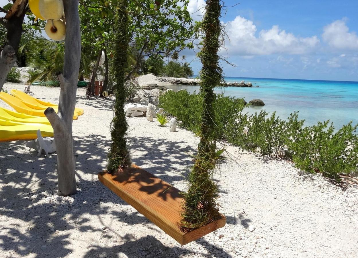 Pension Tiputa Lodge Rangiroa Exterior photo